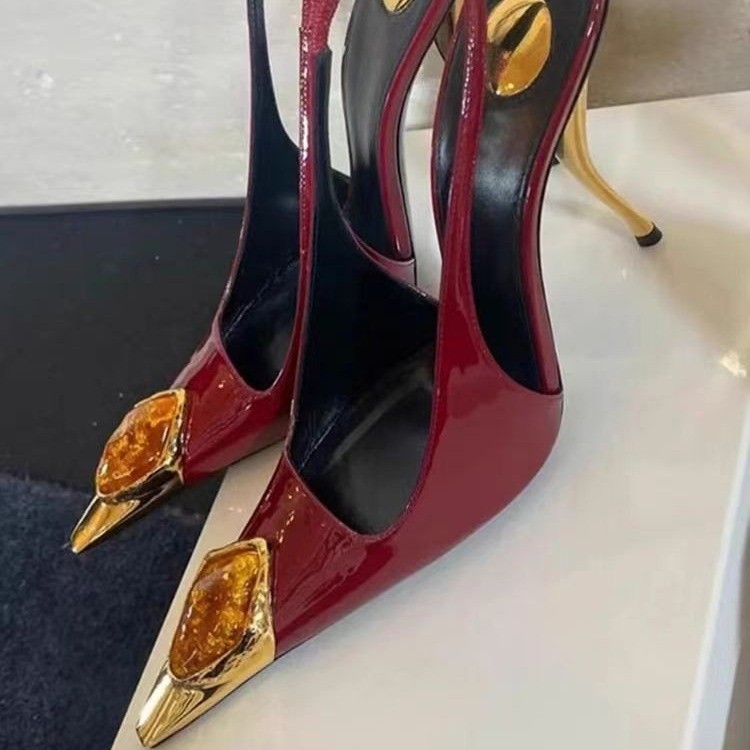 Escarpins en cuir verni à bout - Casual Sandal Leather avis et prix